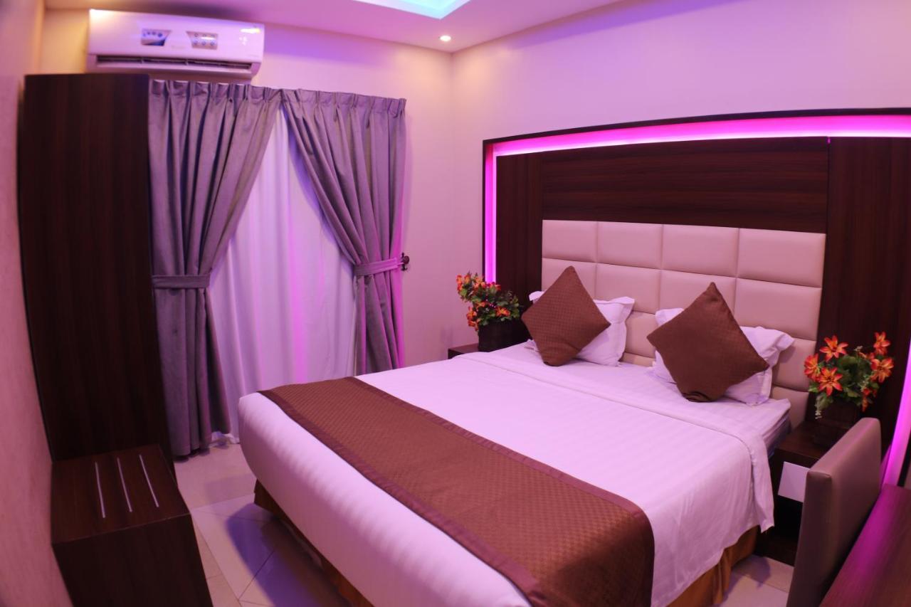 Swat Hotel Apartments Dammam Exteriör bild