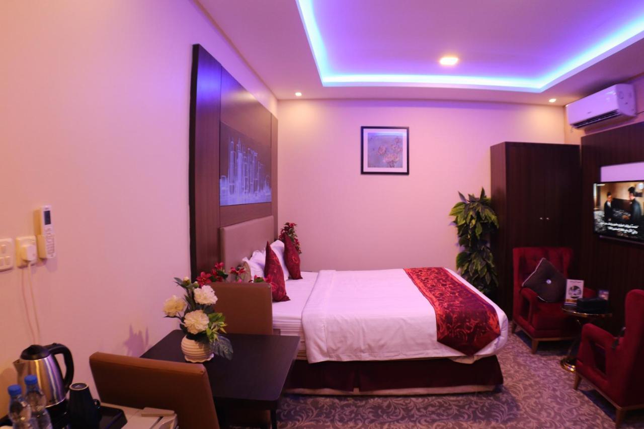 Swat Hotel Apartments Dammam Exteriör bild