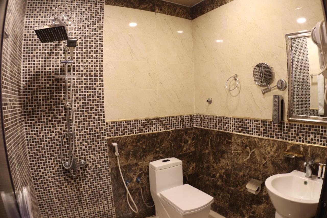 Swat Hotel Apartments Dammam Exteriör bild