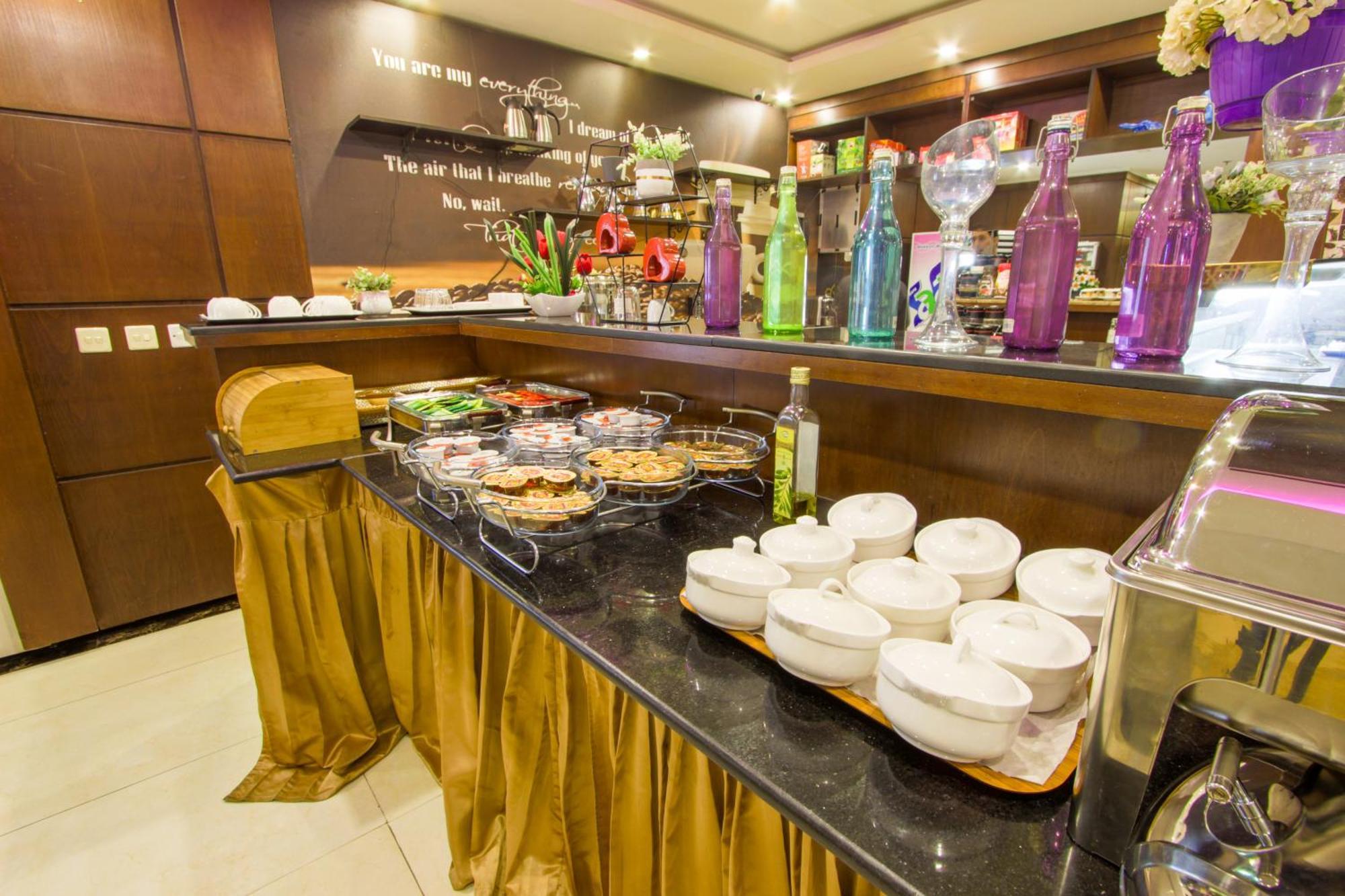 Swat Hotel Apartments Dammam Exteriör bild