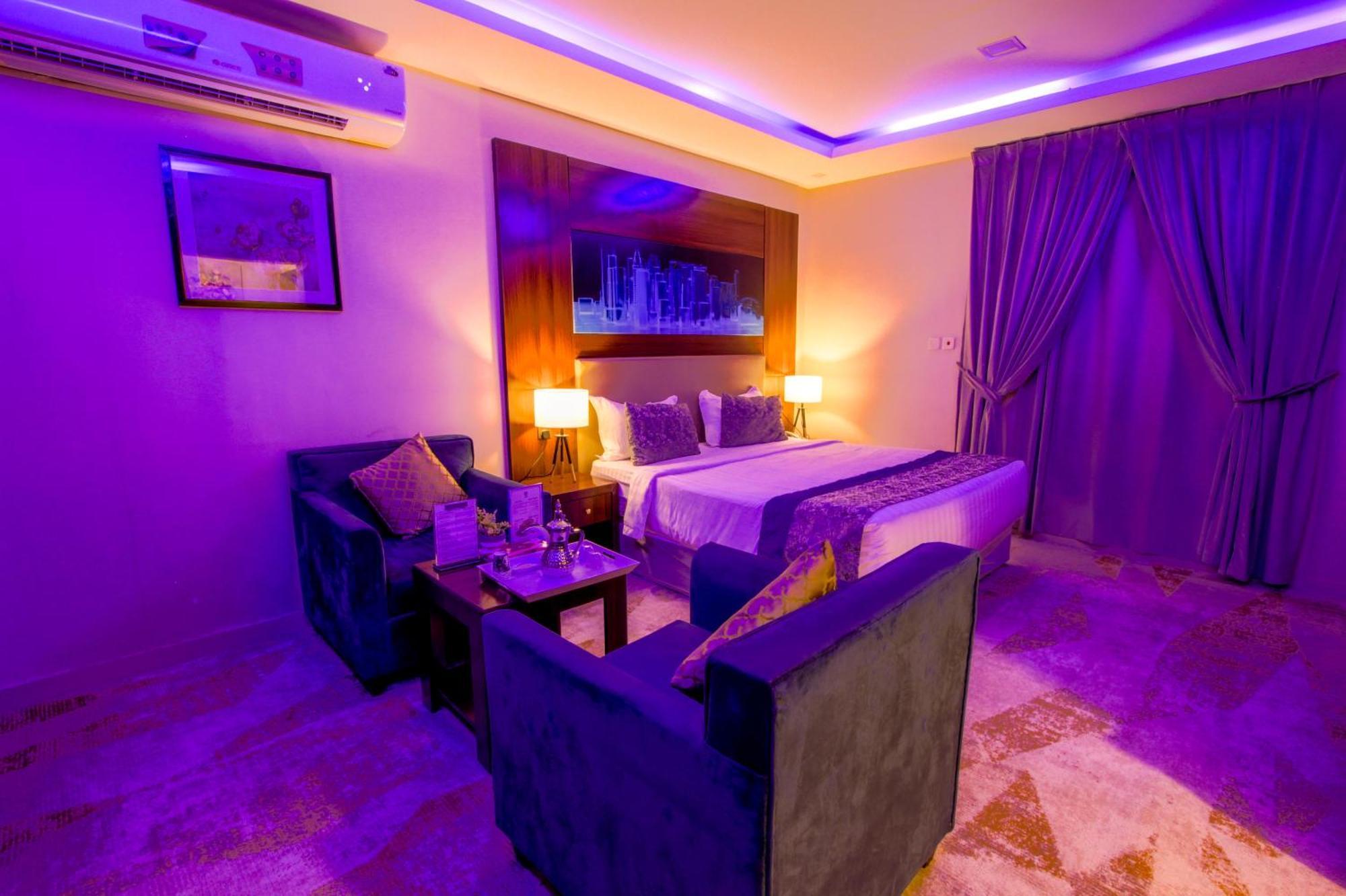 Swat Hotel Apartments Dammam Exteriör bild