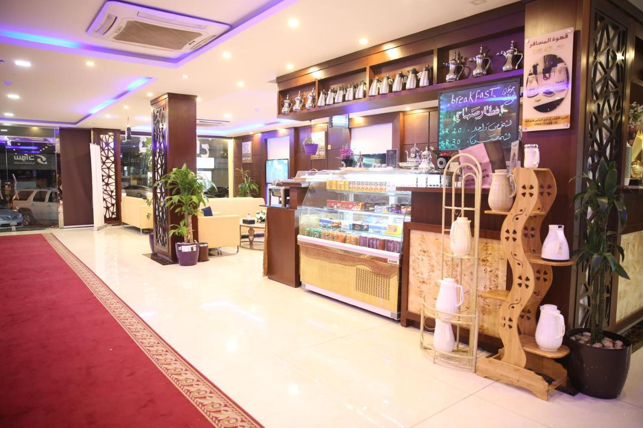 Swat Hotel Apartments Dammam Exteriör bild